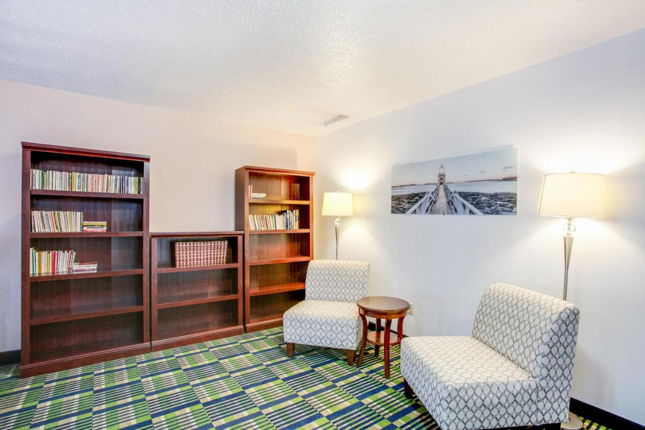 Oyo Hotel Spokane North Kültér fotó