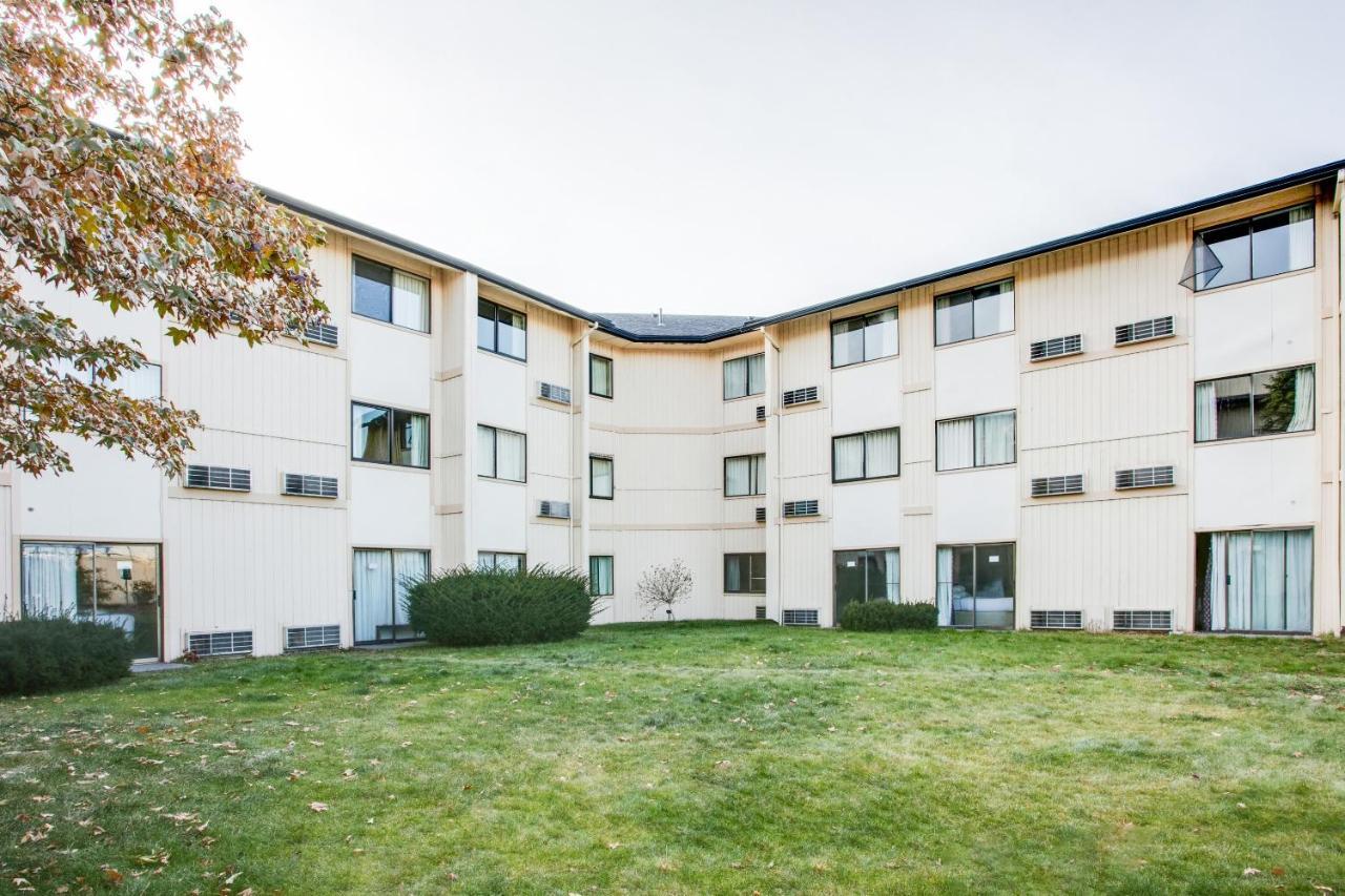 Oyo Hotel Spokane North Kültér fotó
